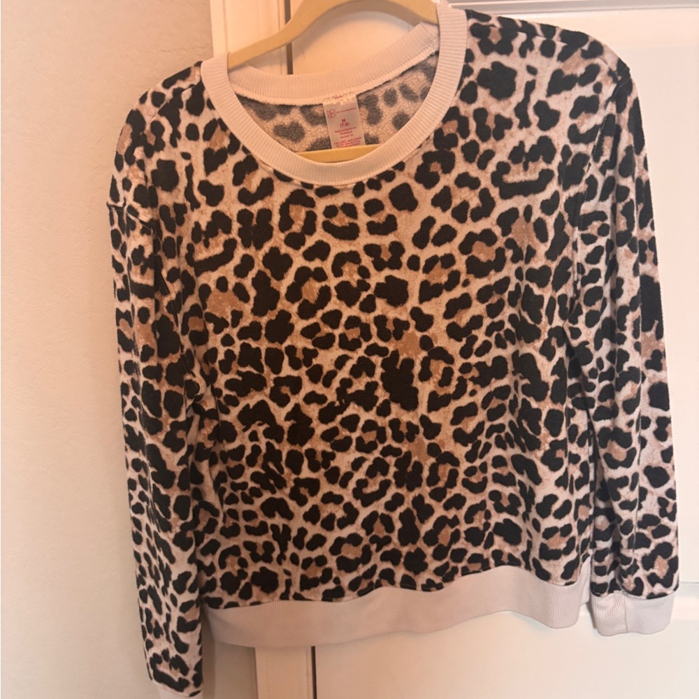 Leopard Print Crewneck Sweater - Black & Cream